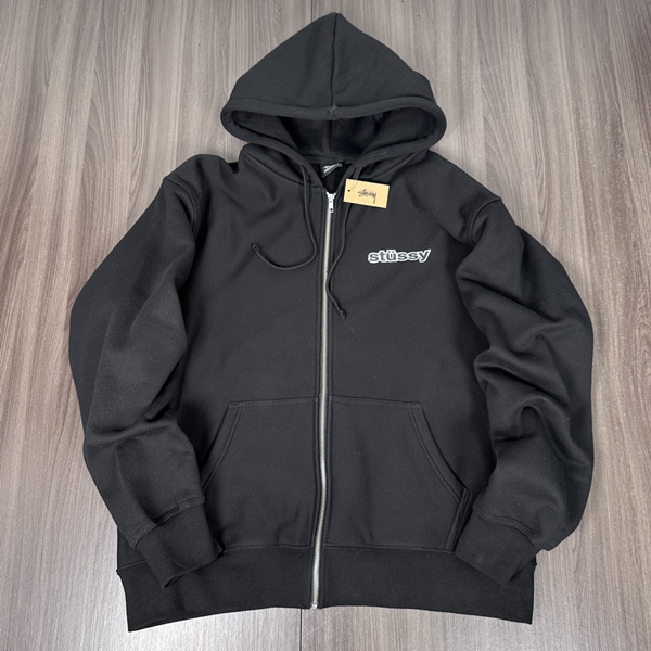 ブランドパーカー正面デザイン